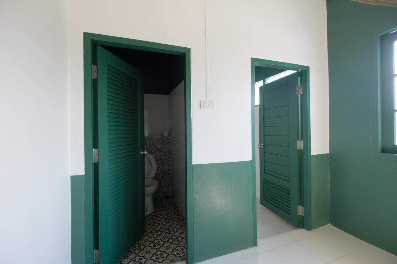 טראנג Matou Hostel & Cafe מראה חיצוני תמונה
